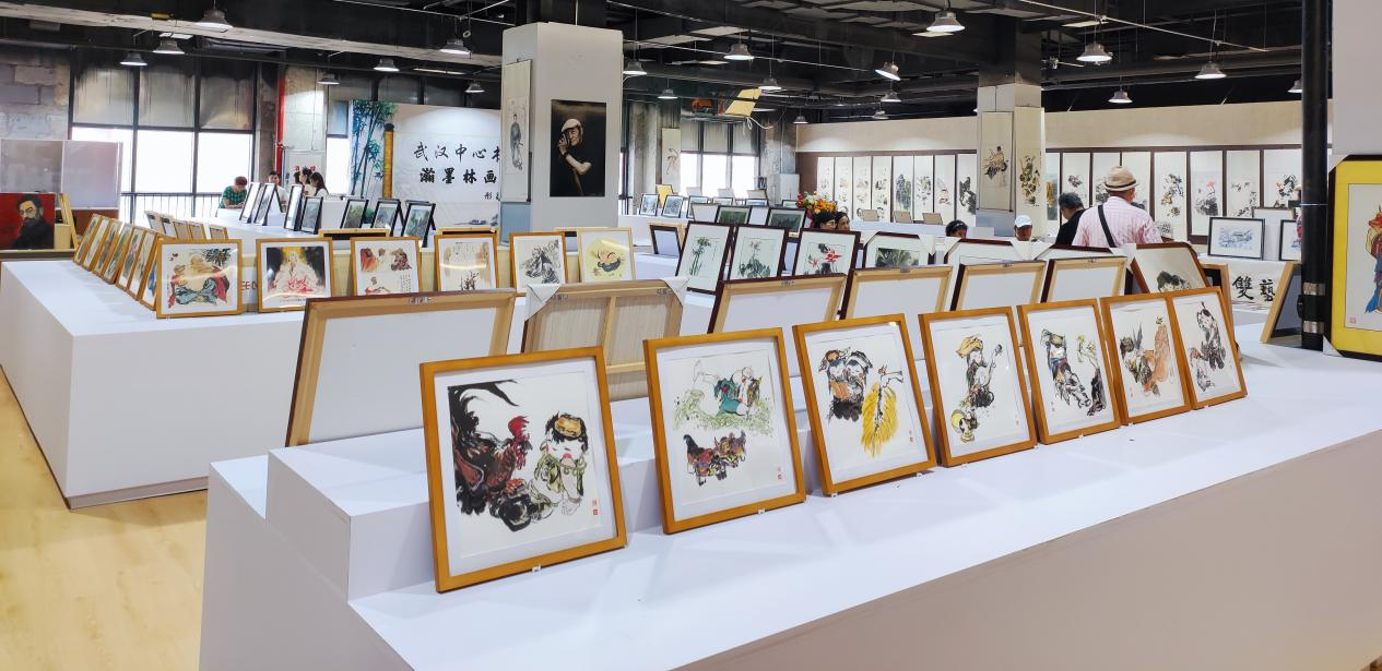老兵献礼八一建军节 《彤翁画展》在武